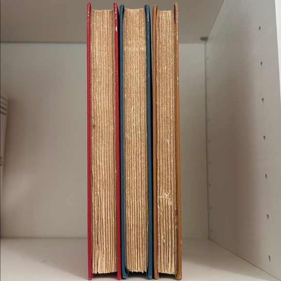 Children's Classics Book Set Vintage 1950’s - Picture 3 of 3